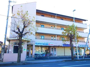 ヴェルドミ-ル小峰.【3階】の外観