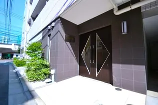 東京都渋谷区西原2【マンション】の外観