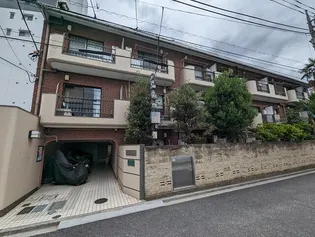 サーラ弥生の画像