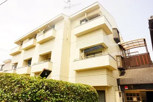 東京都世田谷区松原5【マンション】の外観