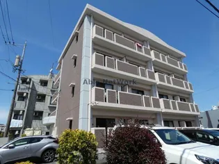 プレジデンシャル白山【1階】の外観