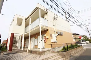 レオパレスサンプラザII【2階】の外観