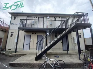 プルミエラムール【2階】の外観