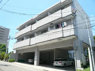 メゾン・ド・コリン【1階】の外観