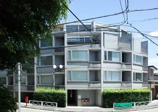 RADIAN【1階】の外観