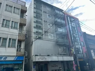 フェニックスコート順化の画像