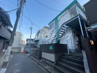 グリーンパレス【2階】の外観