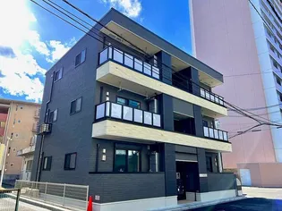 アビテ オヴェスト カンオンの画像