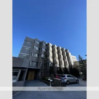 東京都新宿区南元町【アパート】の外観