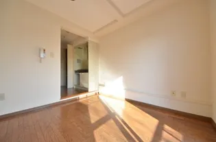 フレックス八王子【4階】の居間