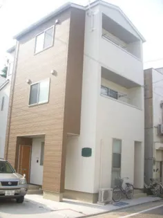 大岡山ハウスの外観