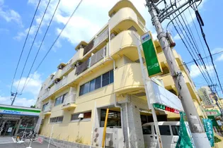 八宝ビルの画像