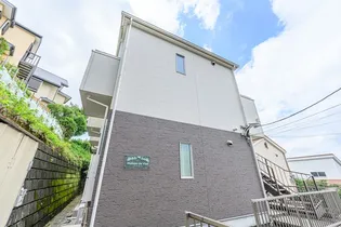 神奈川県川崎市多摩区西生田5【アパート】の外観