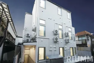 東京都新宿区北新宿3【アパート】の外観