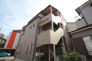 ナテュール【2階】の外観