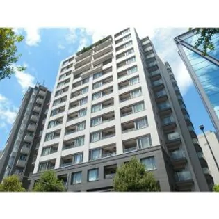 東京都新宿区市谷本村町【マンション】の外観