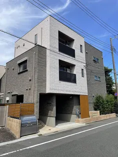 Rhiannon(リアノン)【1階】の外観