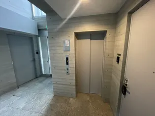 WEST APARTMENTの地図