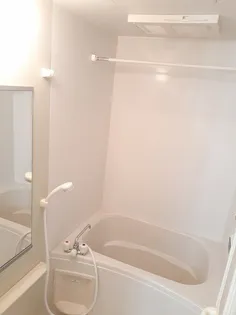 リュミエール フォンテーヌ【1階】の風呂