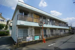 東京都日野市百草【アパート】の外観