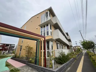 フルール・デ・シャン F棟【1階】の外観