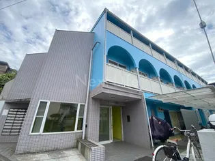 ポートハイツ片倉【1階】の外観