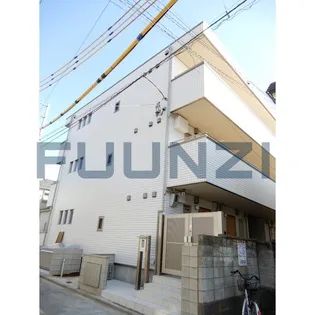 セラ ファーストの画像