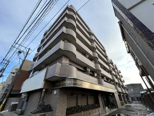 ライオンズマンション荒町第二【2階】の外観