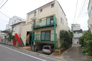 ブルーヘブン【1階】の外観