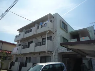 ゼルコバ宮町【1階】の外観