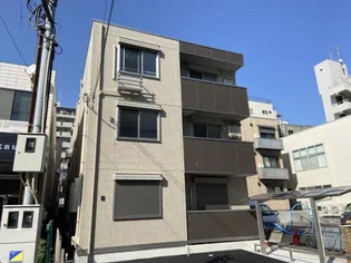フェーブ島上の画像