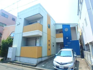 クレフラスト駅南大通りの画像