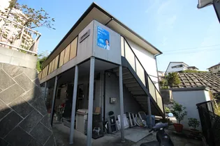 ファミールFの画像