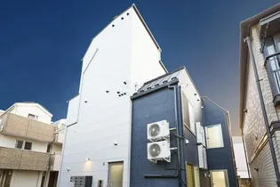 東京都新宿区北新宿1【アパート】の外観