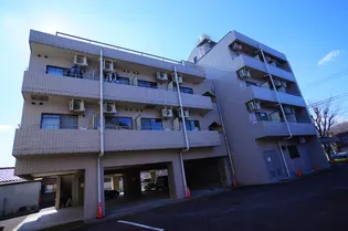 東京都多摩市和田【マンション】の外観