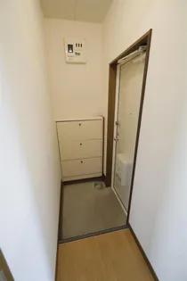 グレースフルシティ神町南【1階】の玄関