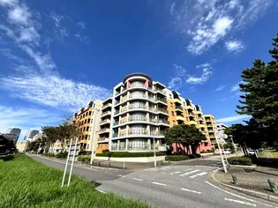 パティオス18番街【4階】の外観