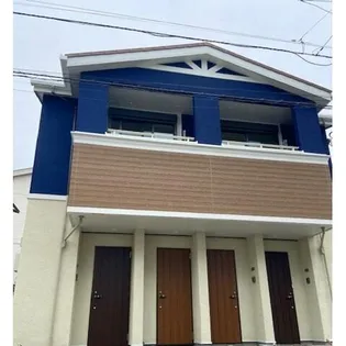 ソルヴァイ【1階】の外観