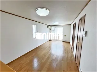 プラム・グローヴ【1階】の内装