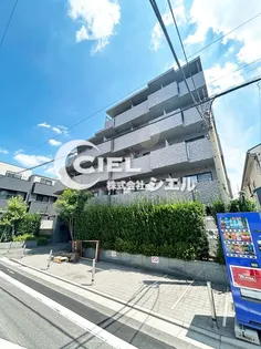 東京都新宿区西落合2【マンション】の外観