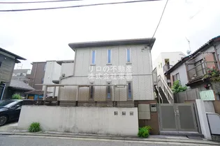 東京都渋谷区本町1【アパート】の外観