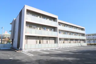 シャーメゾンYUの画像