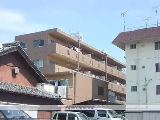 上島ビルの画像
