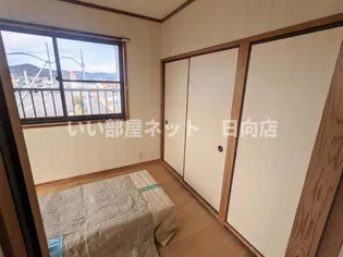 セントラルハイツ【2階】の居間