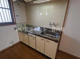 セントラルハイツ【2階】のキッチン