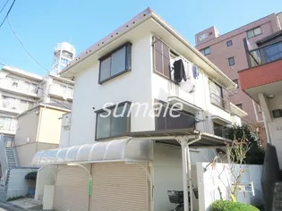 ハイホーム【2階】の外観