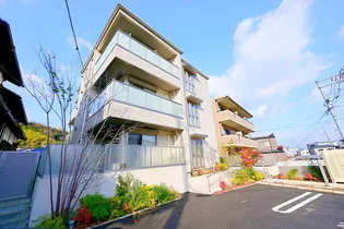 広島県安芸郡坂町坂西2【マンション】の外観