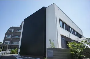 ASHTON HILLSの画像