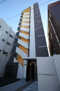 ファミーユの画像