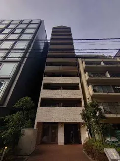 ミリアレジデンス新宿御苑II【10階】の外観